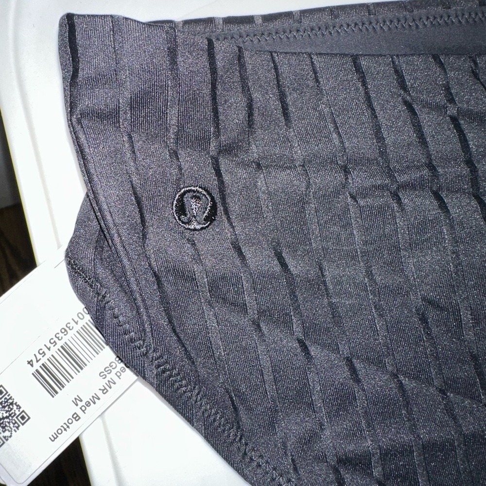 Lululemon Ribbed Mid-Rise Medium Bikini Bottom